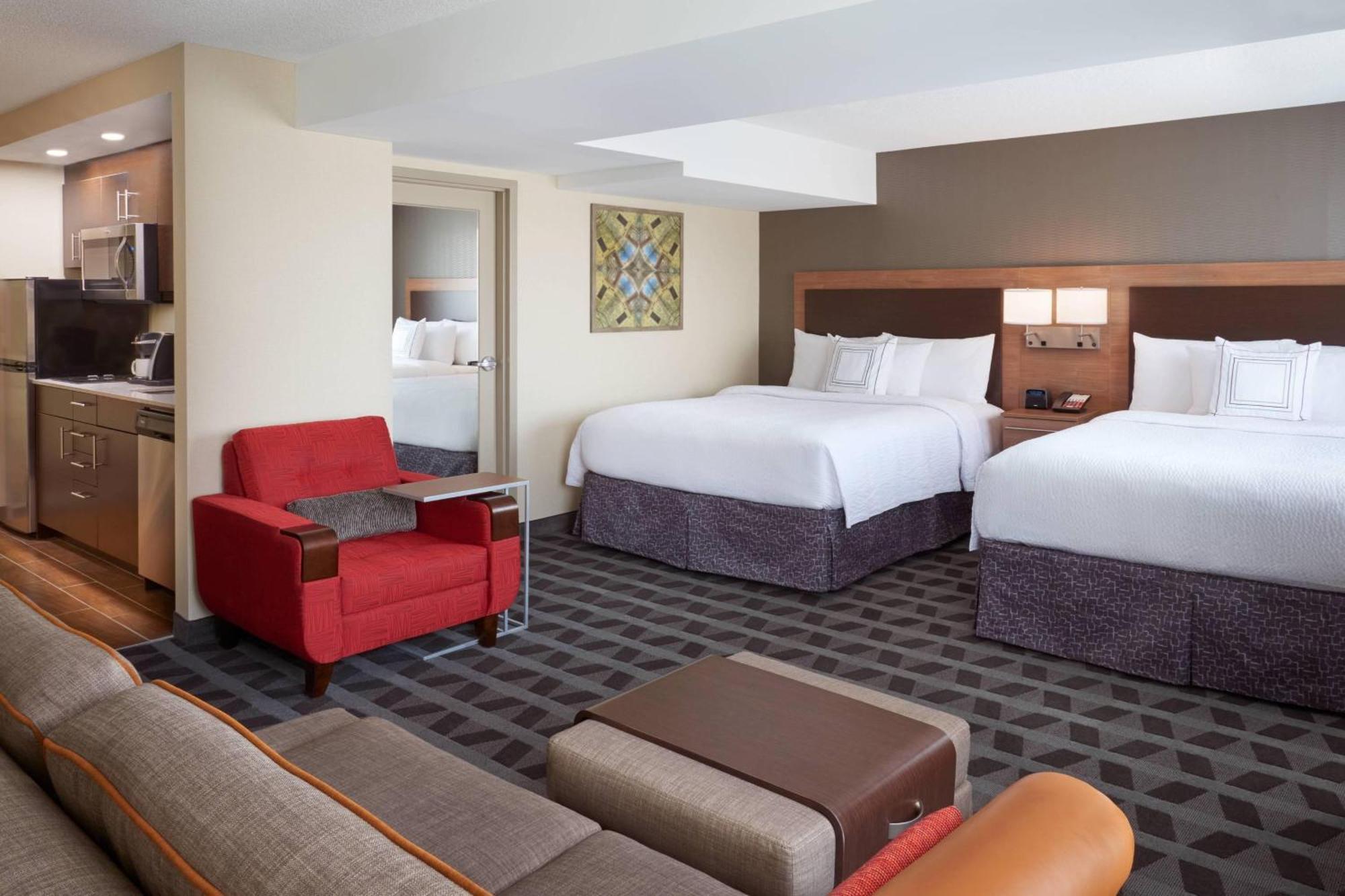 ทาวน์เพลซ สวีท บาย แมริออท วินด์เซอร์ Hotel ภายนอก รูปภาพ